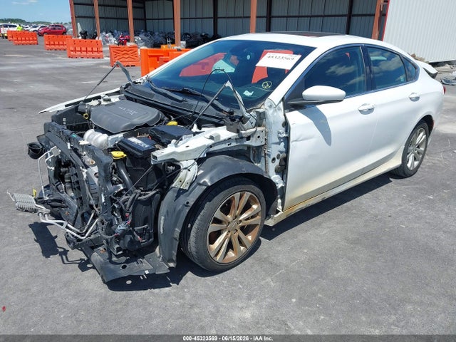 2015 Chrysler 200 Limited მანქანა იყიდება აუქციონზე, vin: 1C3CCCAB3FN687111, აუქციონის ნომერი: 45323569