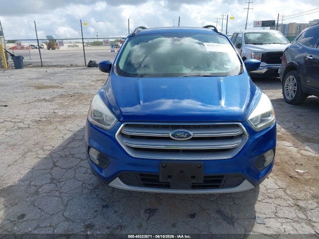 1FMCU0HD3JUB85451 Ford ESCAPE SEL