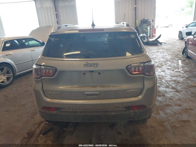 Продажа на аукционе авто 2022 Jeep Compass Latitude 4x4, vin: 3C4NJDBB6NT181933, номер лота: 45323605