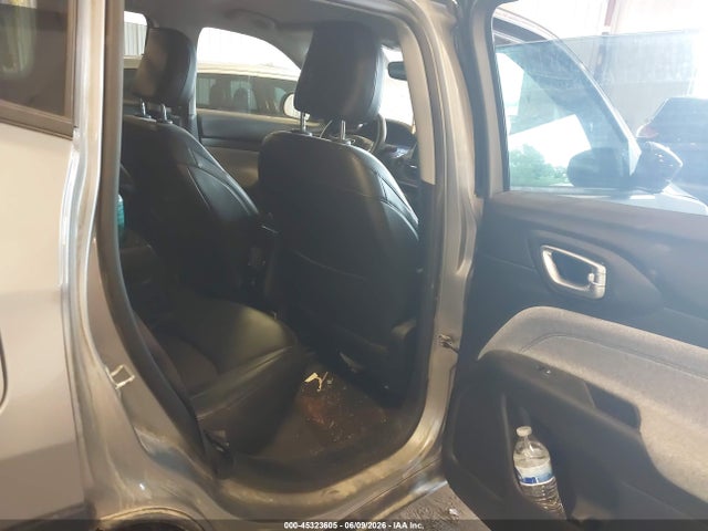 Продажа на аукционе авто 2022 Jeep Compass Latitude 4x4, vin: 3C4NJDBB6NT181933, номер лота: 45323605