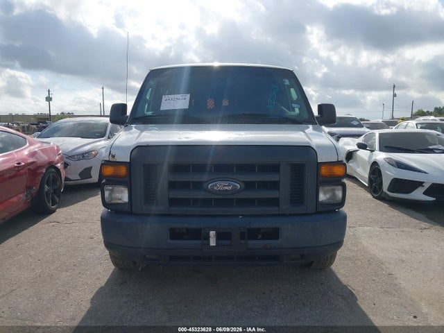 45323628 :رقم المزاد ، 1FTNE1EW6DDA13862 vin ، 2013 Ford E-150 Commercial مزاد بيع