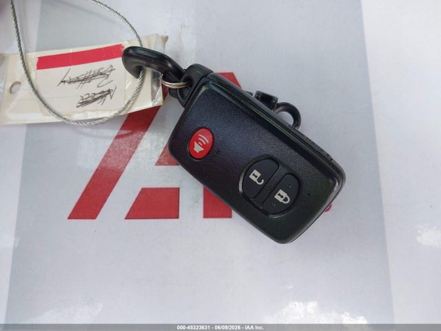 2013 Toyota Prius V Three მანქანა იყიდება აუქციონზე, vin: JTDZN3EU3D3284878, აუქციონის ნომერი: 45323631