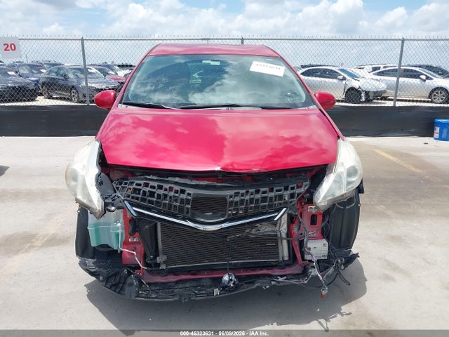 2013 Toyota Prius V Three მანქანა იყიდება აუქციონზე, vin: JTDZN3EU3D3284878, აუქციონის ნომერი: 45323631