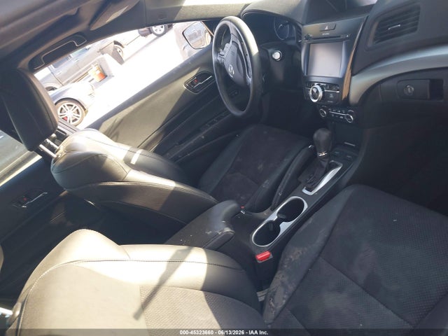 45323660 :رقم المزاد ، 19UDE2F88HA016532 vin ، 2017 Acura Ilx مزاد بيع