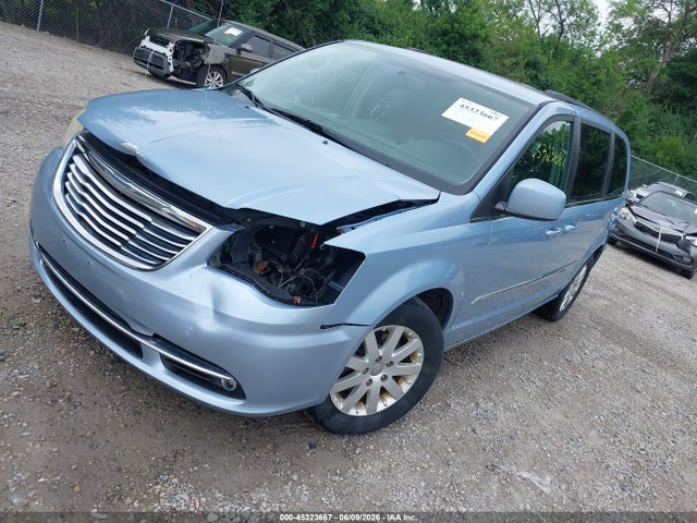 45323667 :رقم المزاد ، 2C4RC1BG0DR596723 vin ، 2013 Chrysler Town & Country Touring مزاد بيع