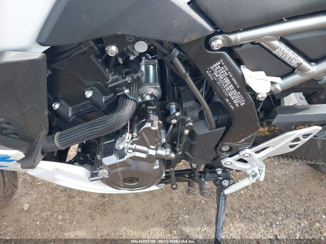 Aukcja sprzedaży 2026 Suzuki Gsx800 F, vin: JS1EM13B5T7100985, numer aukcji: 45323709