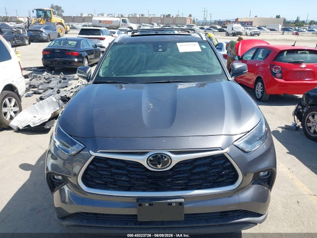 Toyota Highlander Xle 2024 5TDKDRBH0RS537935 Image 13