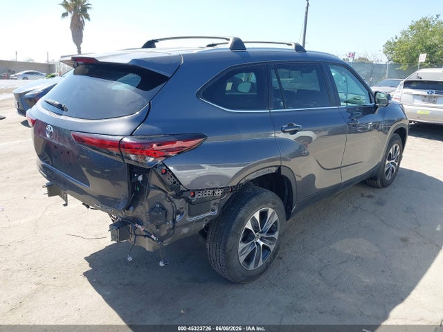 Toyota Highlander Xle 2024 5TDKDRBH0RS537935 Image 4