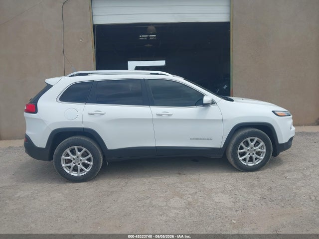 Jeep Cherokee Latitude 4x4 2018 1C4PJMCB5JD528451 Image 18