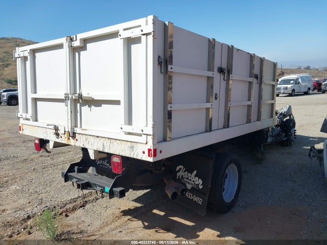 Ford F-550 Chassis Xl 2019 1FDUF5GT1KEE93704 Image 4