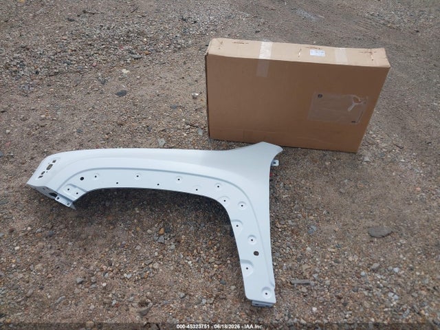 Продаж на аукціоні авто 2016 Jeep Renegade Latitude, vin: ZACCJABTXGPE17752, номер лоту: 45323751