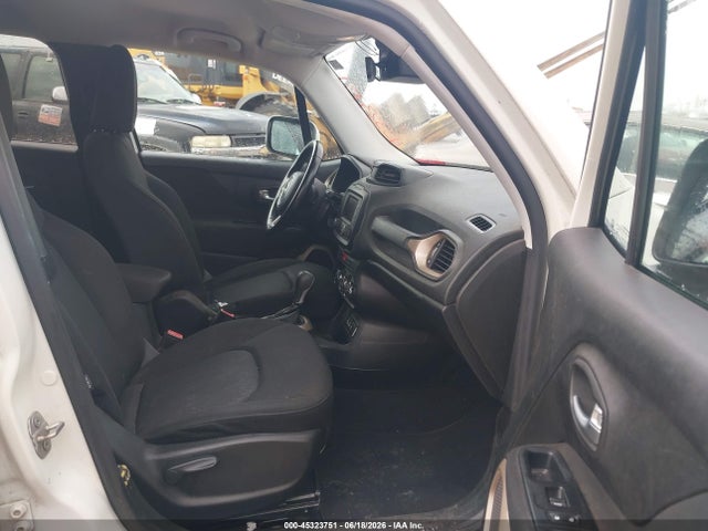 Продаж на аукціоні авто 2016 Jeep Renegade Latitude, vin: ZACCJABTXGPE17752, номер лоту: 45323751