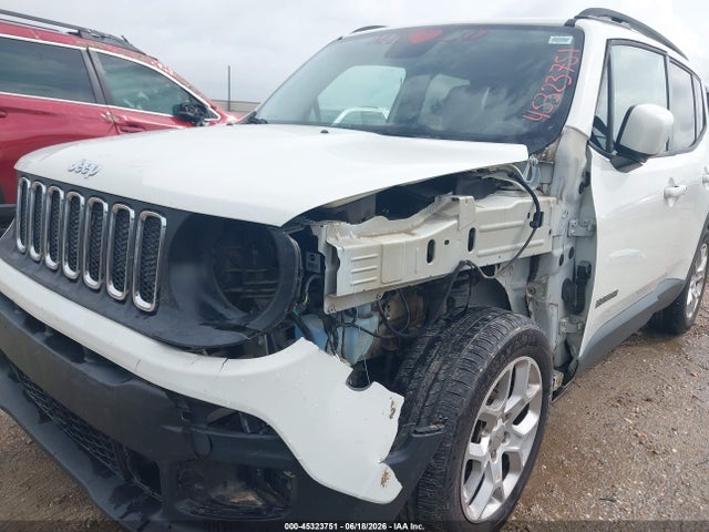 Продаж на аукціоні авто 2016 Jeep Renegade Latitude, vin: ZACCJABTXGPE17752, номер лоту: 45323751