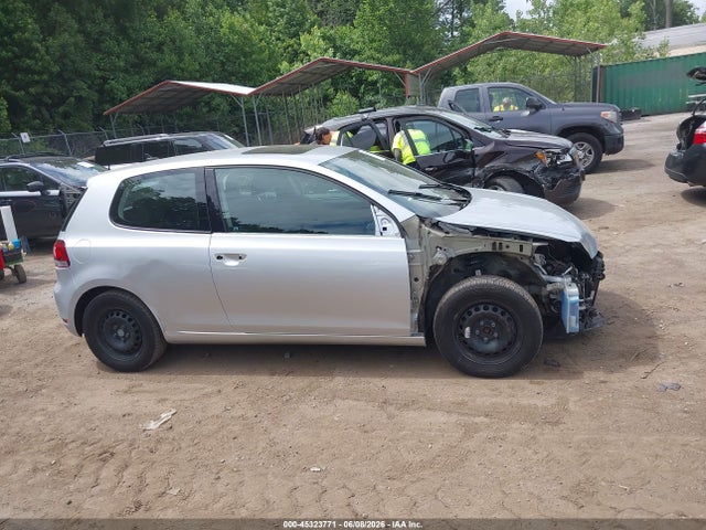 Продаж на аукціоні авто 2013 Volkswagen Golf 2.5l 2-door, vin: WVWBB7AJ7DW121047, номер лоту: 45323771