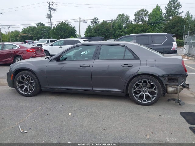 45323778 :رقم المزاد ، 2C3CCABG3FH786874 vin ، 2015 Chrysler 300 300s مزاد بيع