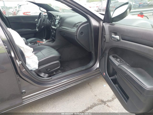 45323778 :رقم المزاد ، 2C3CCABG3FH786874 vin ، 2015 Chrysler 300 300s مزاد بيع
