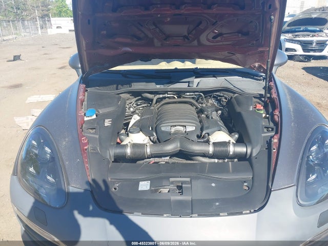 45323801 :رقم المزاد ، WP1AB2A22DLA80513 vin ، 2013 Porsche Cayenne S مزاد بيع