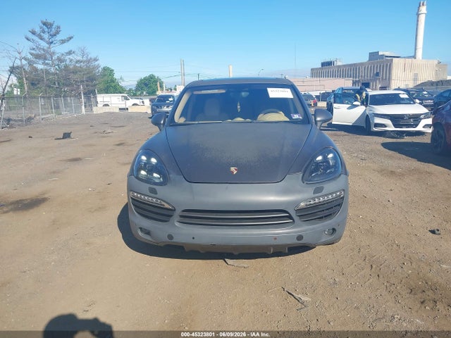 45323801 :رقم المزاد ، WP1AB2A22DLA80513 vin ، 2013 Porsche Cayenne S مزاد بيع