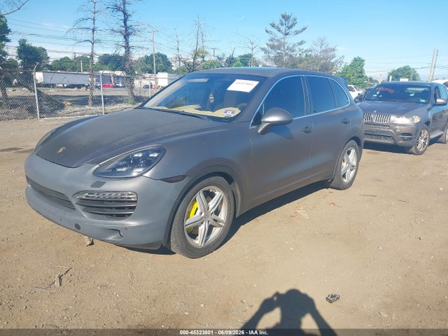 45323801 :رقم المزاد ، WP1AB2A22DLA80513 vin ، 2013 Porsche Cayenne S مزاد بيع