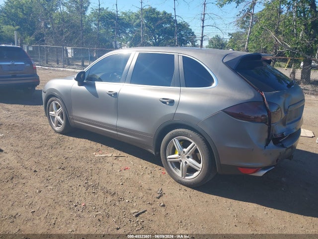 45323801 :رقم المزاد ، WP1AB2A22DLA80513 vin ، 2013 Porsche Cayenne S مزاد بيع