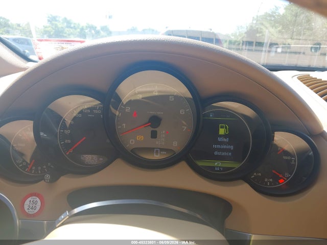 45323801 :رقم المزاد ، WP1AB2A22DLA80513 vin ، 2013 Porsche Cayenne S مزاد بيع