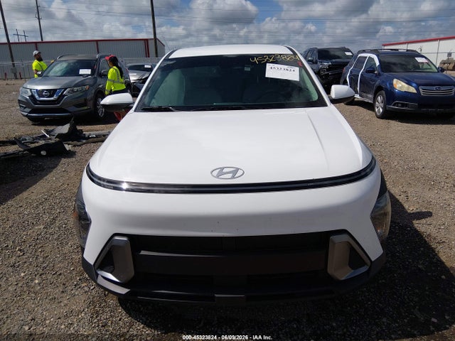 45323824 :رقم المزاد ، KM8HA3AB2SU237694 vin ، 2025 Hyundai Kona Se مزاد بيع