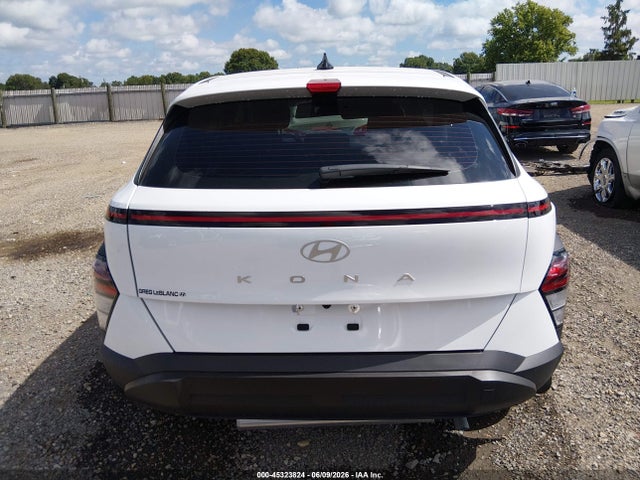 45323824 :رقم المزاد ، KM8HA3AB2SU237694 vin ، 2025 Hyundai Kona Se مزاد بيع