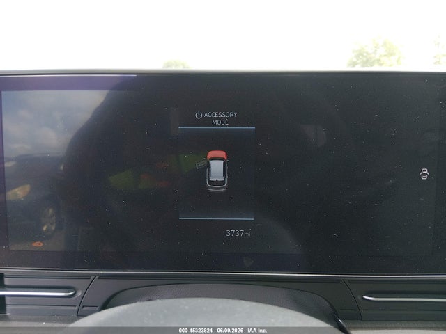 45323824 :رقم المزاد ، KM8HA3AB2SU237694 vin ، 2025 Hyundai Kona Se مزاد بيع