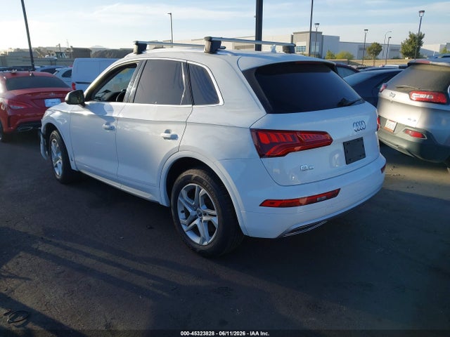 45323828 :رقم المزاد ، WA1ANAFY7K2087499 vin ، 2019 Audi Q5 45 Premium مزاد بيع
