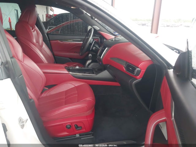 Продаж на аукціоні авто 2019 Maserati Levante Gransport, vin: ZN661XUS4KX337369, номер лоту: 45323851