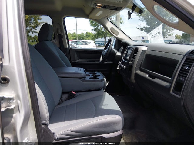 Aukcja sprzedaży 2017 Ram 1500 Tradesman  4x4 6'4 Box, vin: 1C6RR7FG0HS680127, numer aukcji: 45323853
