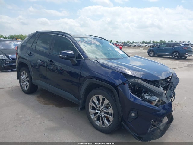 Продажа на аукционе авто 2024 Toyota Rav4 Xle Premium, vin: 2T3C1RFV8RW302985, номер лота: 45323860