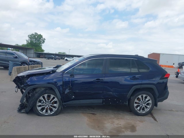 Продажа на аукционе авто 2024 Toyota Rav4 Xle Premium, vin: 2T3C1RFV8RW302985, номер лота: 45323860