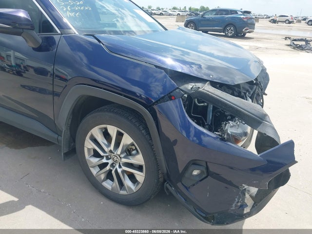 Продажа на аукционе авто 2024 Toyota Rav4 Xle Premium, vin: 2T3C1RFV8RW302985, номер лота: 45323860