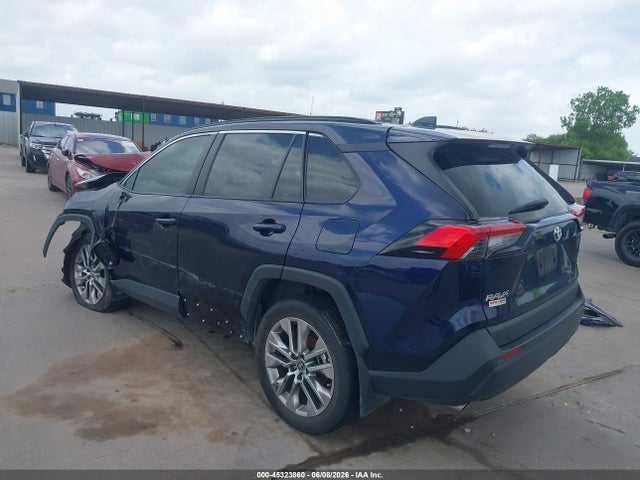 Продажа на аукционе авто 2024 Toyota Rav4 Xle Premium, vin: 2T3C1RFV8RW302985, номер лота: 45323860