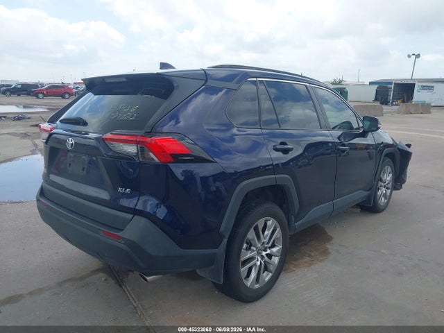 Продажа на аукционе авто 2024 Toyota Rav4 Xle Premium, vin: 2T3C1RFV8RW302985, номер лота: 45323860