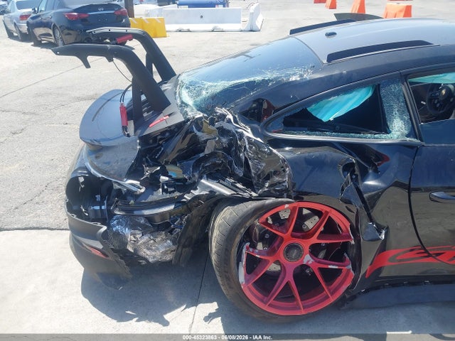 45323863 :رقم المزاد ، WP0AF2A95SS279609 vin ، 2025 Porsche 911 Gt3 Rs مزاد بيع