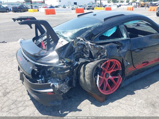 45323863 :رقم المزاد ، WP0AF2A95SS279609 vin ، 2025 Porsche 911 Gt3 Rs مزاد بيع