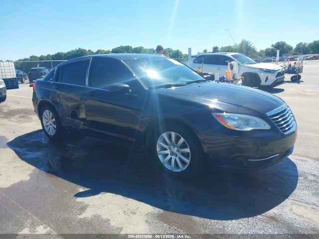 Продаж на аукціоні авто 2013 Chrysler 200 Touring, vin: 1C3CCBBB9DN602102, номер лоту: 45323880