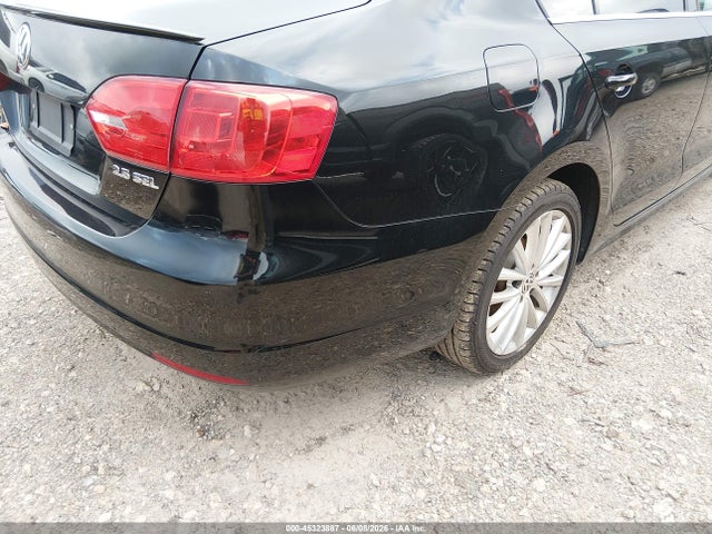 Продажа на аукционе авто 2013 Volkswagen Jetta 2.5l Sel, vin: 3VWLP7AJ1DM360063, номер лота: 45323887