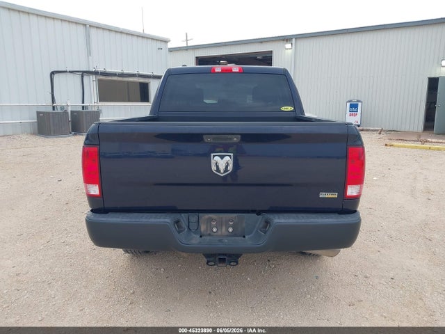 45323890 :رقم المزاد ، 1C6RR6KG3HS824799 vin ، 2017 Ram 1500 Tradesman  4x2 5'7 Box مزاد بيع
