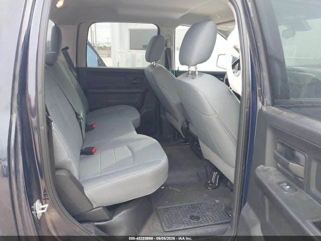 45323890 :رقم المزاد ، 1C6RR6KG3HS824799 vin ، 2017 Ram 1500 Tradesman  4x2 5'7 Box مزاد بيع
