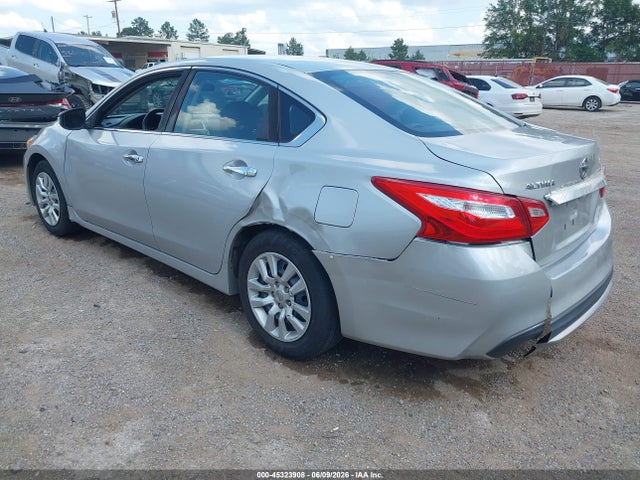 Aukcja sprzedaży 2017 Nissan Altima 2.5/2.5 S/2.5 Sl/2.5 Sr/2.5 Sv, vin: 1N4AL3AP3HN315260, numer aukcji: 45323908