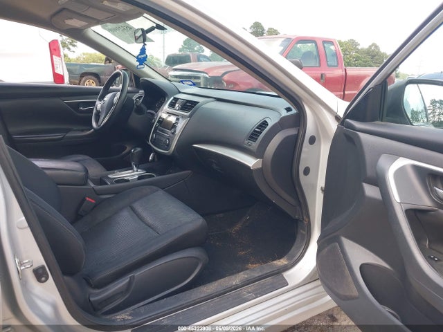 Aukcja sprzedaży 2017 Nissan Altima 2.5/2.5 S/2.5 Sl/2.5 Sr/2.5 Sv, vin: 1N4AL3AP3HN315260, numer aukcji: 45323908