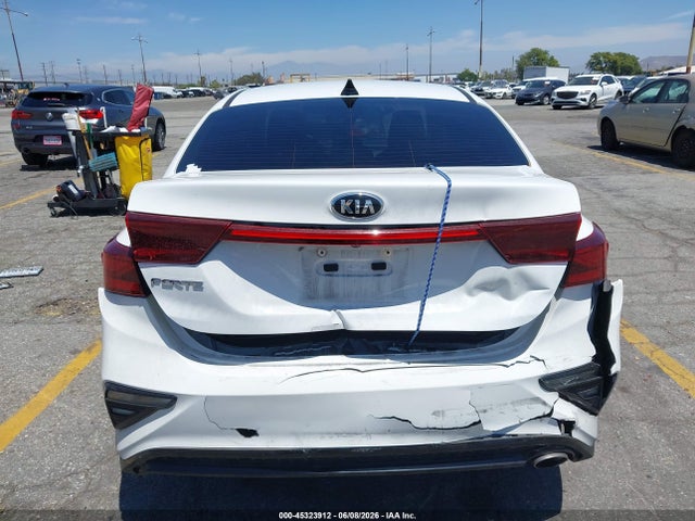 Aukcja sprzedaży 2021 Kia Forte Lxs, vin: 3KPF24AD0ME354725, numer aukcji: 45323912
