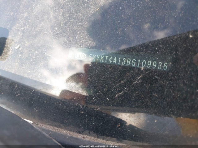 45323939 :رقم المزاد ، 5XYKT4A13BG109936 vin ، 2011 Kia Sorento Lx مزاد بيع