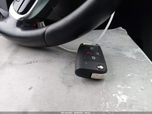 3VW4T7AU4FM073880 Volkswagen Golf Gti 2.0t Se 4-door