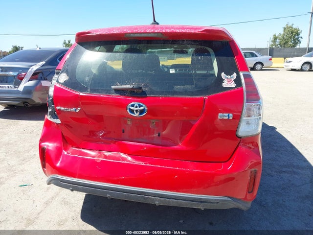 Toyota Prius V Three 2015 JTDZN3EU0FJ030480 Image 16