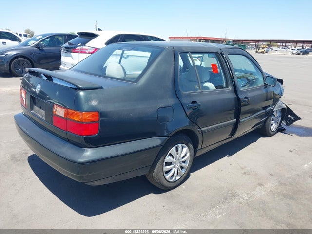 Продаж на аукціоні авто 1998 Volkswagen Jetta Gl, vin: 3VWRA81H7WM120632, номер лоту: 45323998