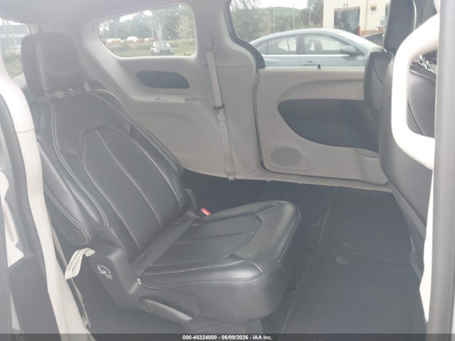 Aukcja sprzedaży 2024 Chrysler Pacifica Touring L, vin: 2C4RC1BG8RR145983, numer aukcji: 45324000